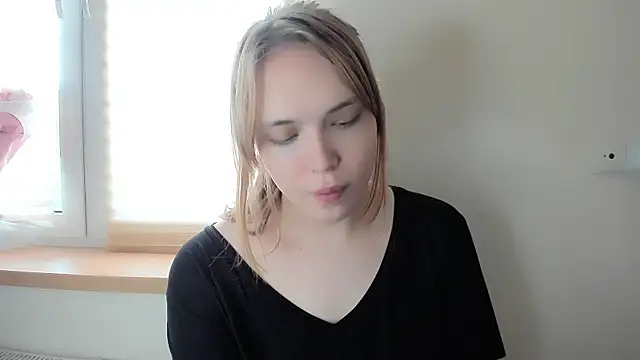 Snapshot of fem_to chatting on February 19, 2025, 3:16 pm fem to online show from February 19, 2025, 3:16 pm