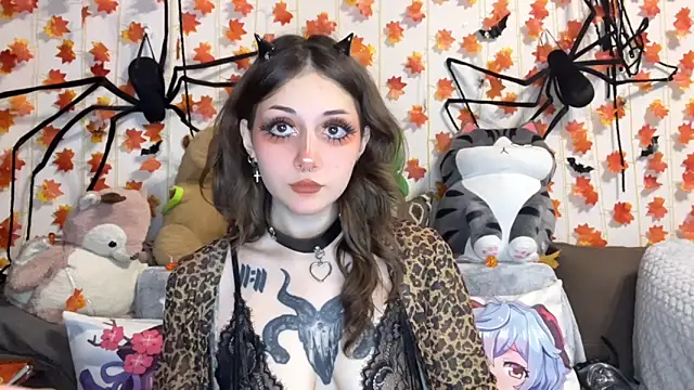 Snapshot of _Devill_Baby chatting on September 22, 2025, 4:35 pm  Devill Baby online show from September 22, 2025, 4:35 pm