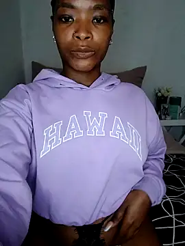 NunuBerry16 online show from October 1, 2025, 11:25 am