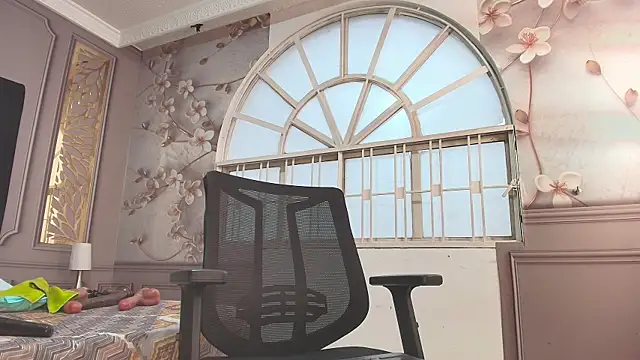 Snapshot of mature_bigass__ chatting on December 4, 2025, 12:15 pm mature bigass online show from December 4, 2025, 12:15 pm