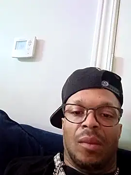 ottomusbrown online show from April 8, 2026, 1:23 pm