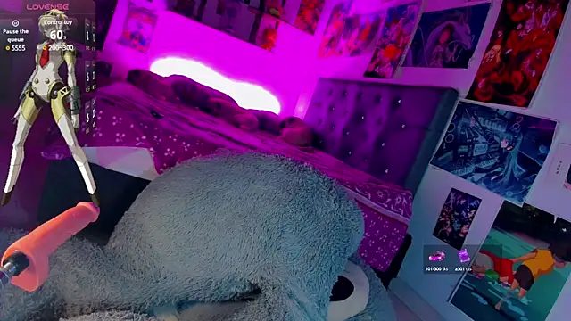 pinkscreens online show from February 24, 2025, 8:27 am