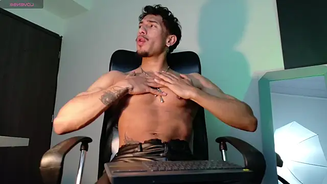 rafael stone online show from December 16, 2025, 4:39 am