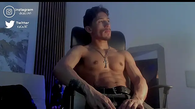 Snapshot of rafael_stone chatting on September 18, 2025, 2:14 am rafael stone online show from September 18, 2025, 2:14 am