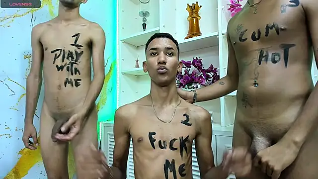 StrawwBoys online show from March 20, 2025, 3:25 pm