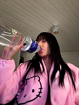 Snapshot of Anily_Lovely chatting on October 11, 2025, 12:11 am Anily Lovely online show from October 11, 2025, 12:11 am