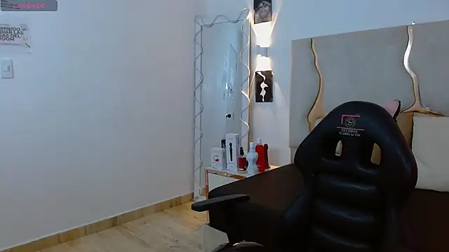 Snapshot of Daphnne_tay chatting on September 23, 2025, 3:46 am Daphnne tay online show from September 23, 2025, 3:46 am