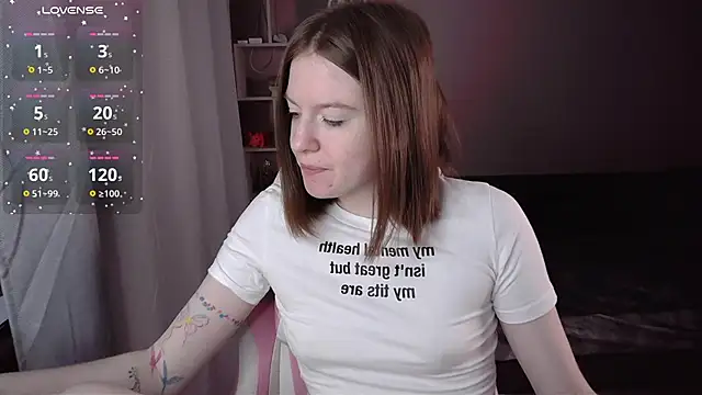 CassieJuice69 online show from February 7, 2026, 4:09 am