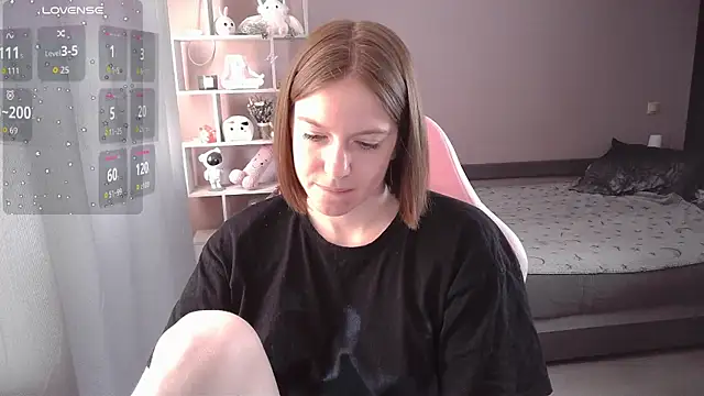 CassieJuice69 online show from September 25, 2025, 12:22 pm