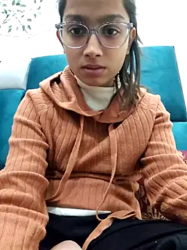 Snapshot of Aleena_Rai chatting on December 5, 2024, 7:00 pm Aleena Rai online show from December 5, 2024, 7:00 pm