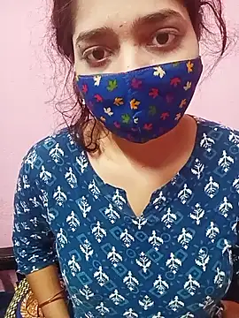 Cute-Simmi online show from December 21, 2025, 5:42 am