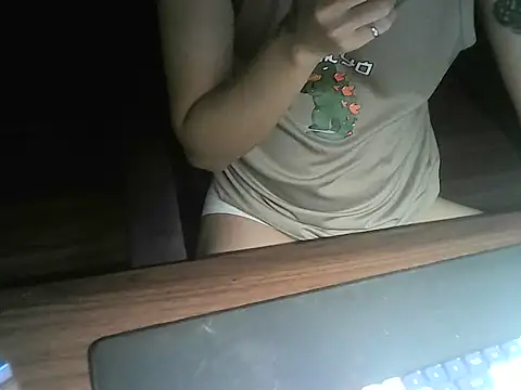 Ryan67533 online show from April 15, 2026, 7:47 am