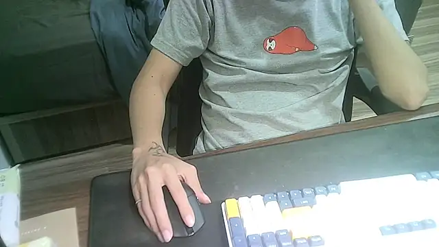 Ryan67533 online show from November 7, 2025, 12:31 pm