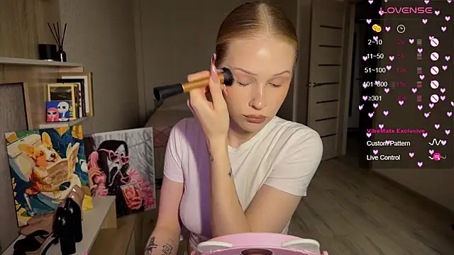 Snapshot of lisa_barbie chatting on October 6, 2025, 8:15 am lisa barbie online show from October 6, 2025, 8:15 am