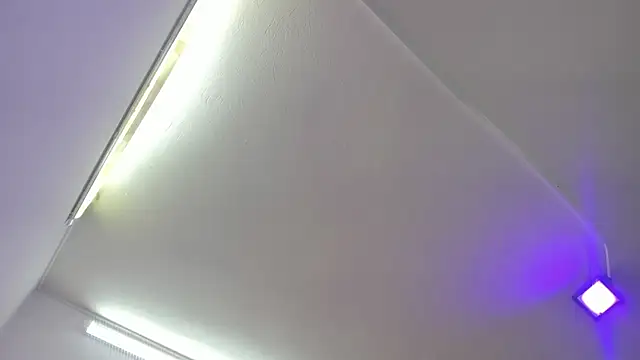 Snapshot of Amy_Kiitty_ chatting on September 18, 2025, 12:52 pm Amy Kiitty online show from September 18, 2025, 12:52 pm