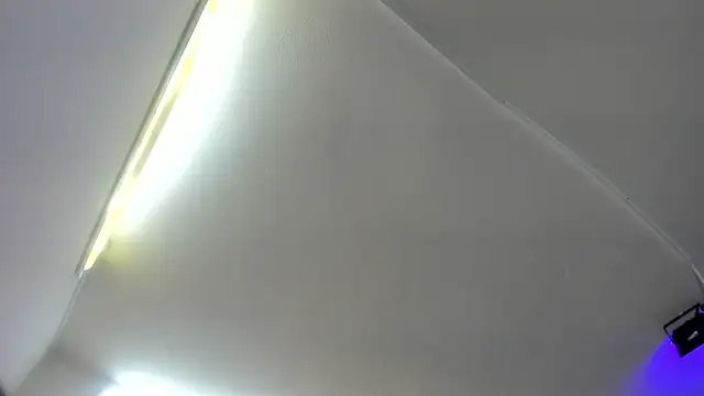 Snapshot of Amy_Kiitty_ chatting on October 1, 2025, 12:42 pm Amy Kiitty online show from October 1, 2025, 12:42 pm