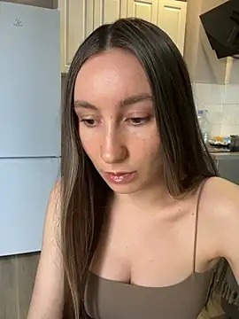 viviandaimond1 online show from February 12, 2025, 1:48 pm