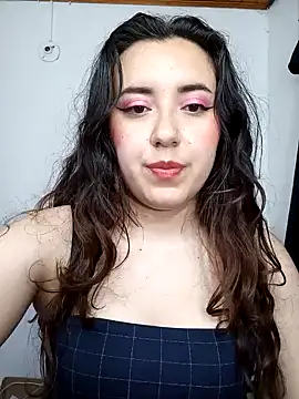 Emi chik online show from December 14, 2024, 2:33 am