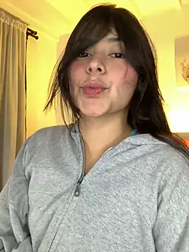 GabyButtler1 online show from February 27, 2025, 8:20 pm
