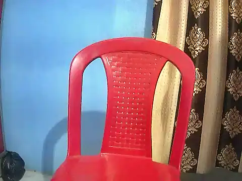 Snapshot of naina-80 chatting on October 13, 2025, 3:57 pm naina-80 online show from October 13, 2025, 3:57 pm