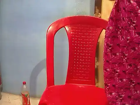 Snapshot of naina-80 chatting on October 25, 2025, 5:35 pm naina-80 online show from October 25, 2025, 5:35 pm