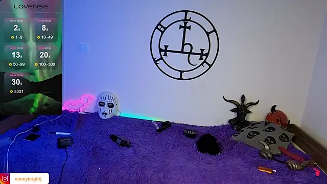 Emmybrightj  online show from November 29, 2025, 1:28 am