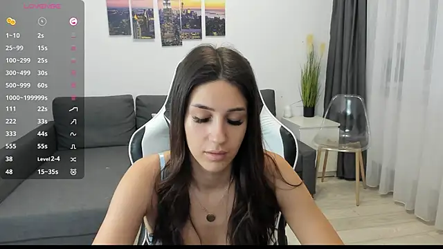 Snapshot of Kimi_Ivy chatting on September 25, 2025, 4:18 am Kimi Ivy online show from September 25, 2025, 4:18 am