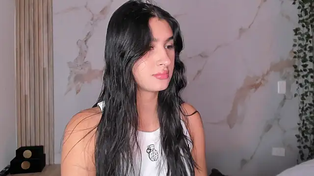 Snapshot of Ashley_Evans18 chatting on September 18, 2025, 12:30 pm Ashley Evans18 online show from September 18, 2025, 12:30 pm