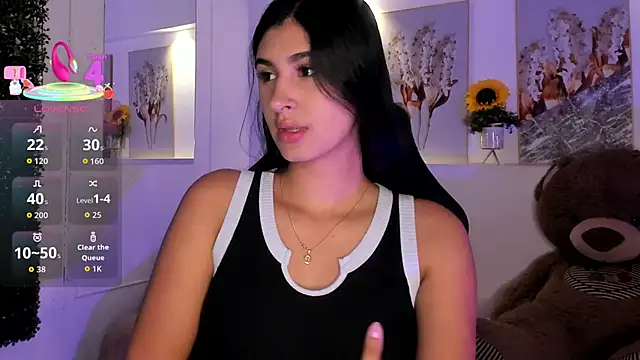 Snapshot of Ashley_Evans18 chatting on October 12, 2025, 1:01 pm Ashley Evans18 online show from October 12, 2025, 1:01 pm