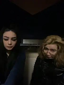 Snapshot of Gya_Rue chatting on March 13, 2025, 5:07 pm Gya Rue online show from March 13, 2025, 5:07 pm