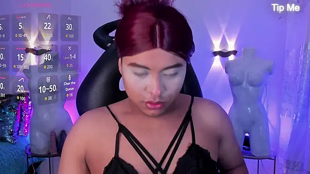 Emili Roux online show from March 11, 2026, 10:09 am