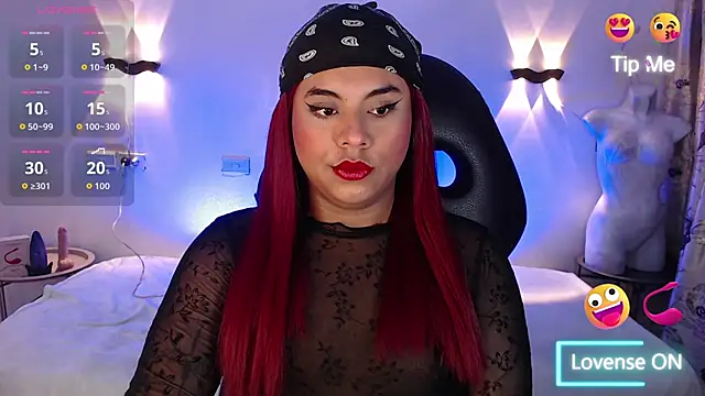 Emili Roux online show from December 3, 2025, 12:37 pm