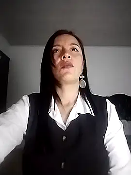 hailey85 online show from October 3, 2025, 10:55 pm