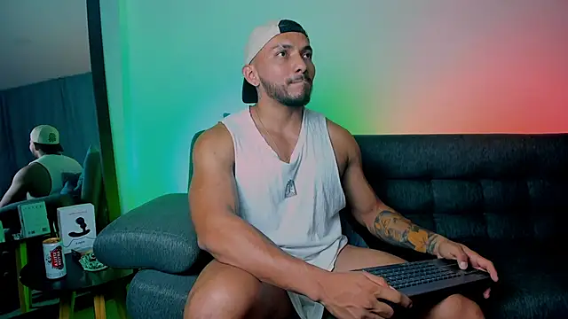 maximusclark1 online show from February 7, 2025, 10:30 pm