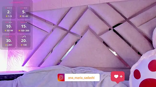 sadashi moon  online show from October 31, 2025, 12:24 pm