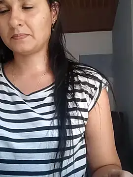 elena jonees online show from February 19, 2025, 6:43 pm
