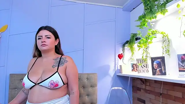 Snapshot of nathalie_rossel chatting on September 29, 2025, 7:08 pm nathalie rossel online show from September 29, 2025, 7:08 pm