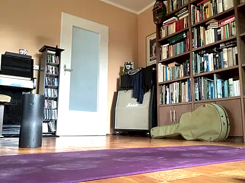 Snapshot of Bula94193 chatting on September 21, 2025, 9:58 am Bula94193 online show from September 21, 2025, 9:58 am