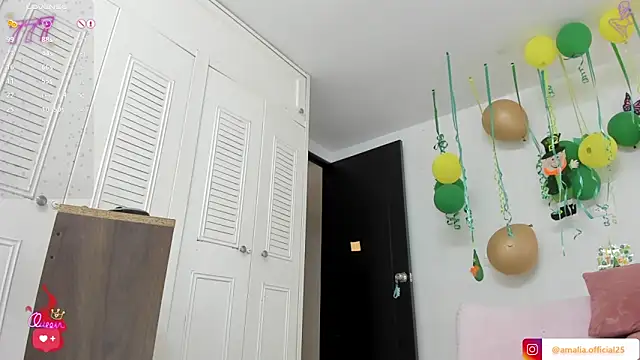 sweet amalia4 online show from March 26, 2026, 5:11 pm