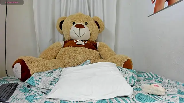 sweet amalia4 online show from October 1, 2025, 10:02 pm