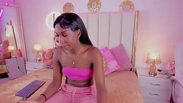 Snapshot of evangelin_ts chatting on September 30, 2025, 1:39 pm evangelin ts online show from September 30, 2025, 1:39 pm