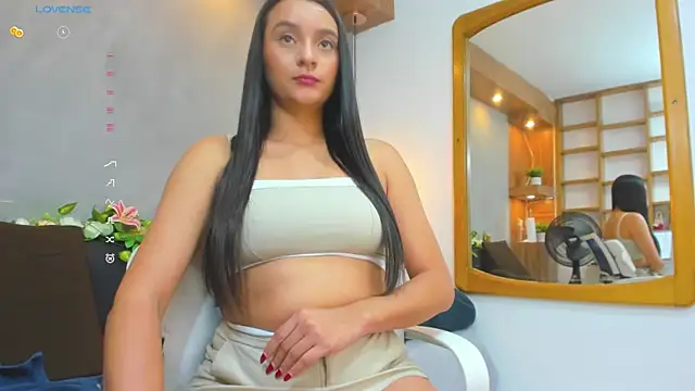 Hannah williams1 online show from January 15, 2025, 5:29 am