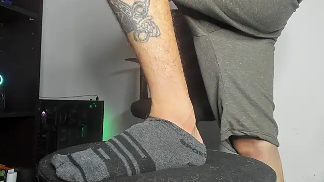 Dimitri higth420 online show from December 16, 2025, 2:27 am