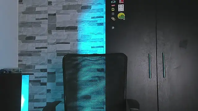 Snapshot of Dimitri_higth420 chatting on October 9, 2025, 2:56 am Dimitri higth420 online show from October 9, 2025, 2:56 am