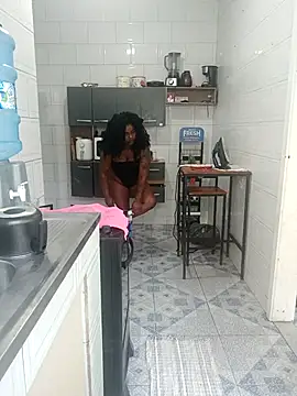 Snapshot of annybarros21 chatting on October 26, 2025, 6:08 pm annybarros21 online show from October 26, 2025, 6:08 pm