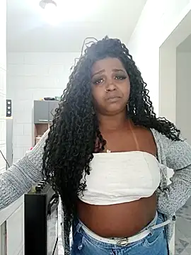 Snapshot of annybarros21 chatting on September 13, 2025, 8:42 pm annybarros21 online show from September 13, 2025, 8:42 pm