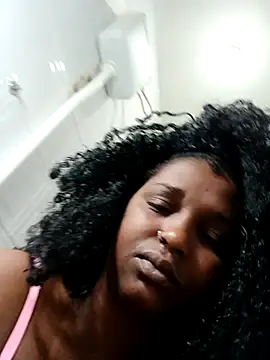 Snapshot of annybarros21 chatting on October 9, 2025, 11:33 am annybarros21 online show from October 9, 2025, 11:33 am