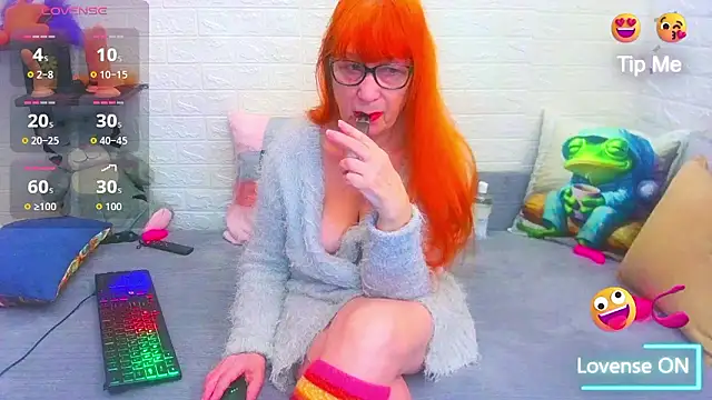 RedHousewife online show from January 14, 2026, 10:41 am