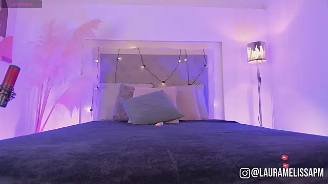 Katte Hood11 online show from October 14, 2025, 5:52 am