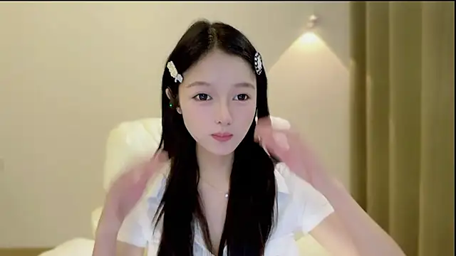 Snapshot of xiaodaibabyy chatting on October 30, 2025, 6:44 am xiaodaibabyy online show from October 30, 2025, 6:44 am